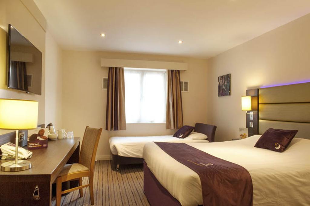 Premier Inn London Southwark ภายนอก รูปภาพ