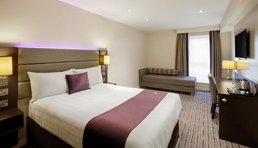 Premier Inn London Southwark ภายนอก รูปภาพ